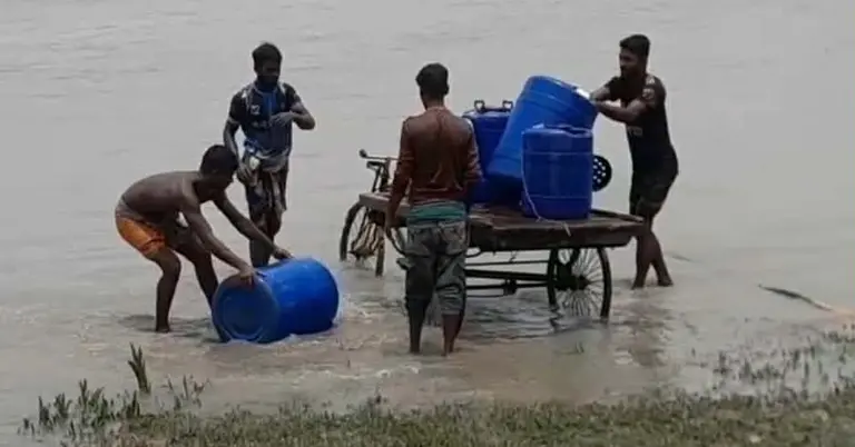 রেনুপোনা জব্দ